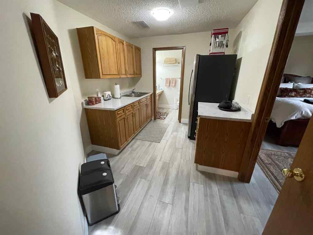 MLS&reg; # A2271016 - 2 Richelieu Court SW in Lincoln Park Calgary, Residential Open Houses