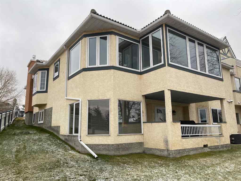 MLS&reg; # A2271016 - 2 Richelieu Court SW in Lincoln Park Calgary, Residential Open Houses