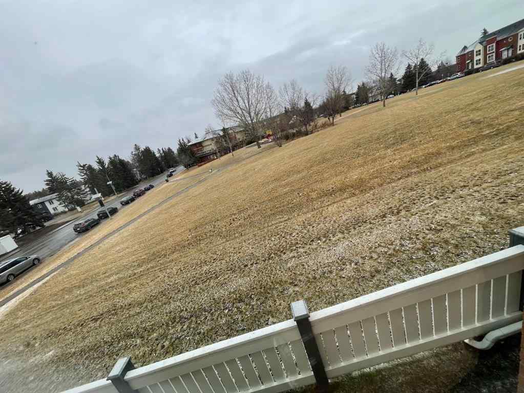 MLS&reg; # A2271016 - 2 Richelieu Court SW in Lincoln Park Calgary, Residential Open Houses