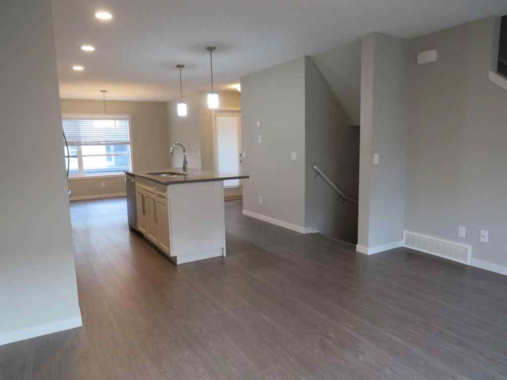 MLS&reg; # A2271017 - 309 Evansridge Park NW in Evanston Calgary, Residential Open Houses