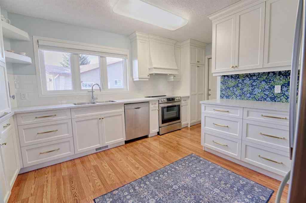 MLS&reg; # A2271018 - 4513 Haven Place   in NONE Taber, Residential Open Houses