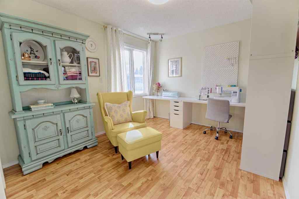 MLS&reg; # A2271018 - 4513 Haven Place   in NONE Taber, Residential Open Houses