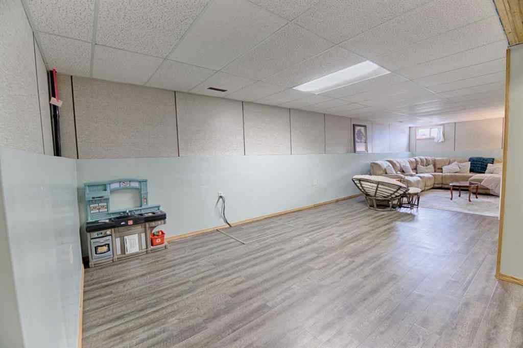 MLS&reg; # A2271018 - 4513 Haven Place   in NONE Taber, Residential Open Houses