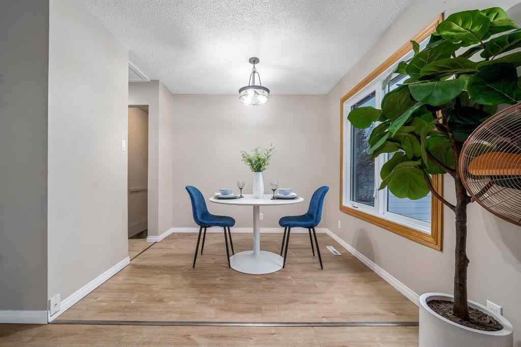 MLS&reg; # A2271019 - 314 6 Street SE in NONE Redcliff, Residential Open Houses