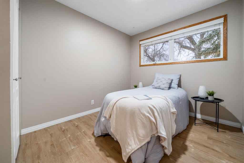 MLS&reg; # A2271019 - 314 6 Street SE in NONE Redcliff, Residential Open Houses