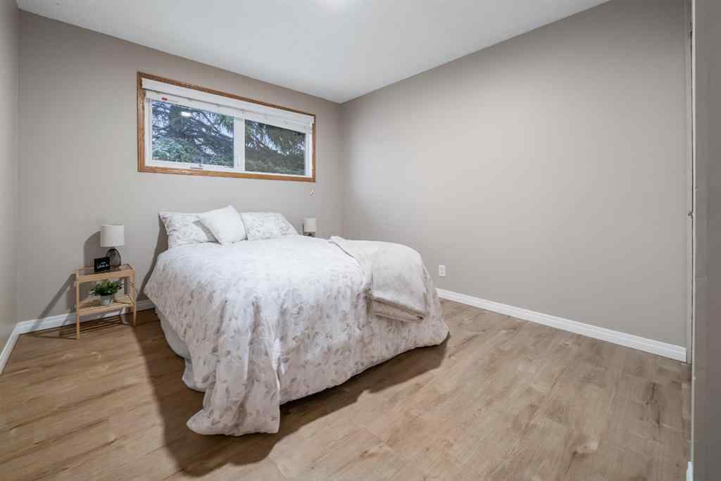 MLS&reg; # A2271019 - 314 6 Street SE in NONE Redcliff, Residential Open Houses