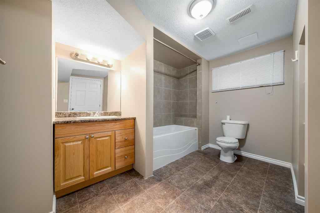 MLS&reg; # A2271019 - 314 6 Street SE in NONE Redcliff, Residential Open Houses