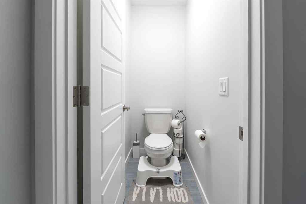 MLS&reg; # A2271021 - 1153 Chinook Gate Bay SW in Chinook Gate Airdrie, Residential Open Houses