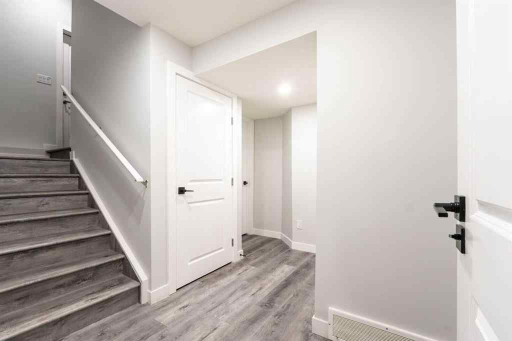 MLS&reg; # A2271021 - 1153 Chinook Gate Bay SW in Chinook Gate Airdrie, Residential Open Houses