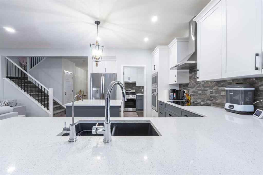 MLS&reg; # A2271021 - 1153 Chinook Gate Bay SW in Chinook Gate Airdrie, Residential Open Houses