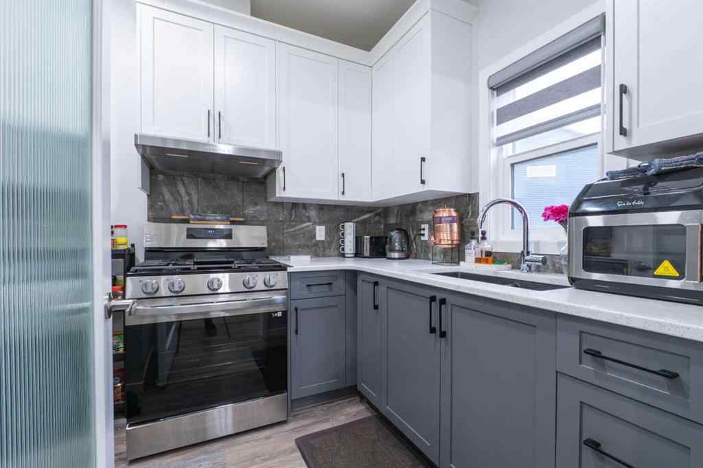 MLS&reg; # A2271021 - 1153 Chinook Gate Bay SW in Chinook Gate Airdrie, Residential Open Houses