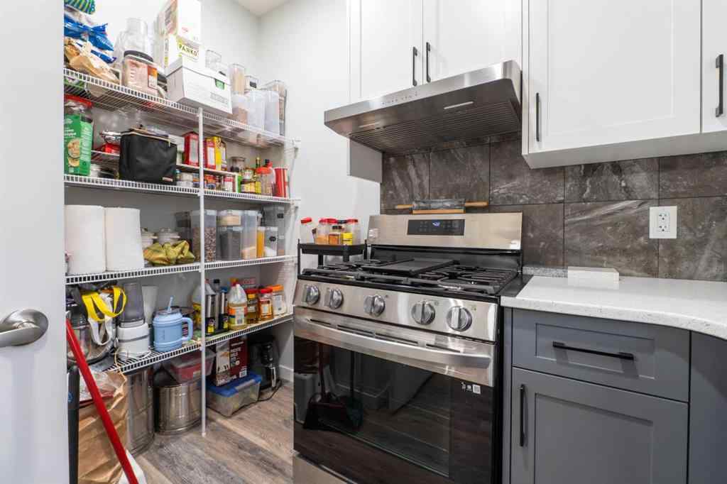 MLS&reg; # A2271021 - 1153 Chinook Gate Bay SW in Chinook Gate Airdrie, Residential Open Houses