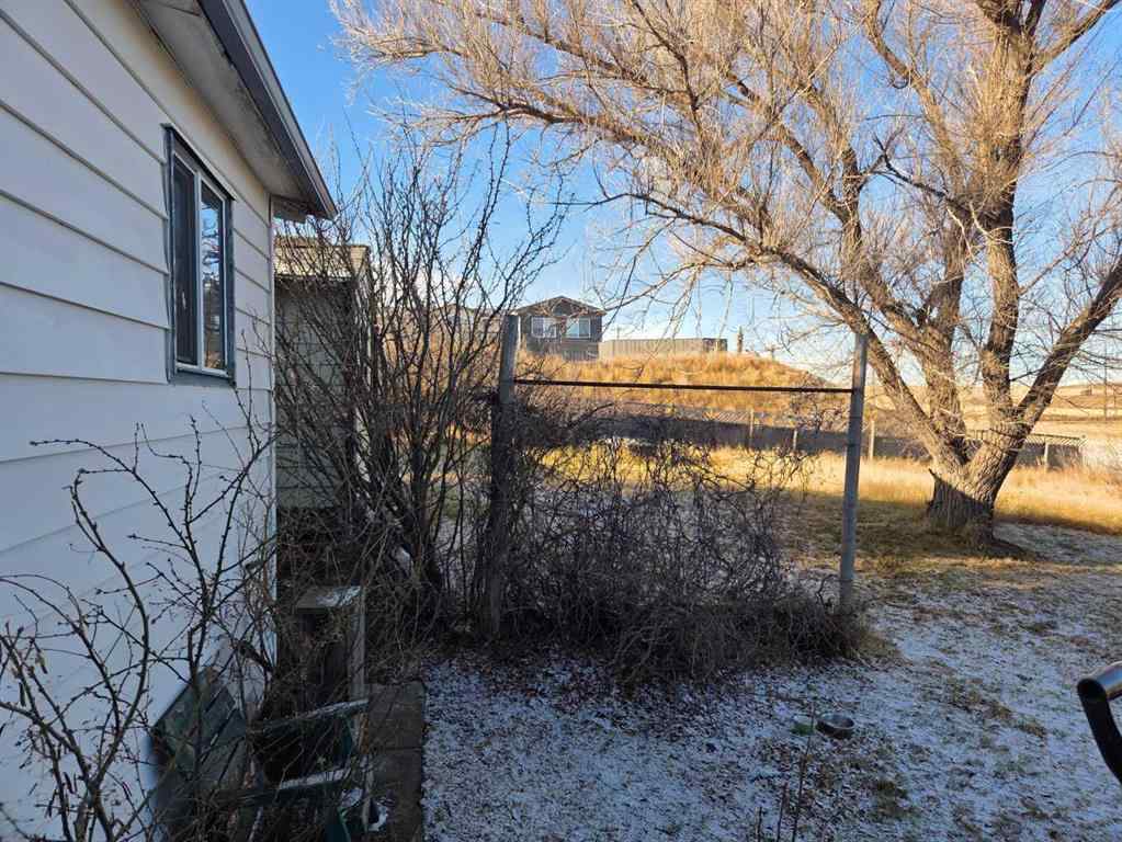 MLS&reg; # A2271030 - 217 1 Street N in NONE Lomond, Residential Open Houses