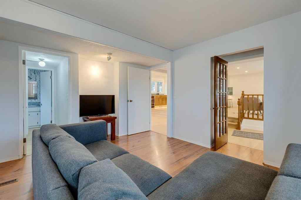 MLS&reg; # A2271031 - 732 Lake Ontario Drive SE in Lake Bonavista Calgary, Residential Open Houses