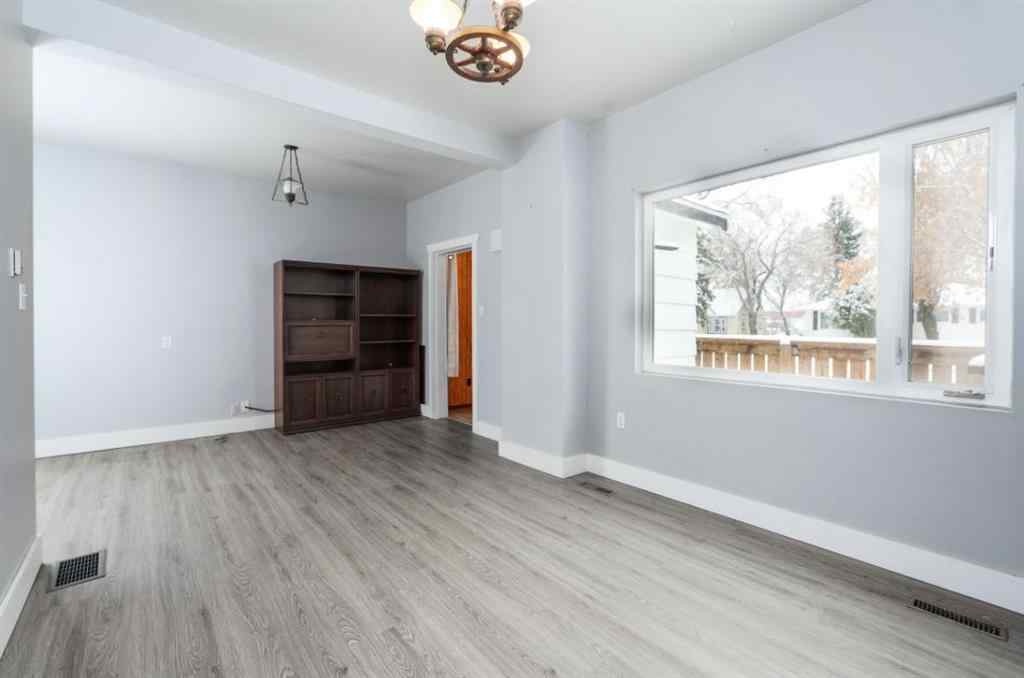 MLS&reg; # A2271035 - 5124 52 Avenue S in NONE Viking, Residential Open Houses