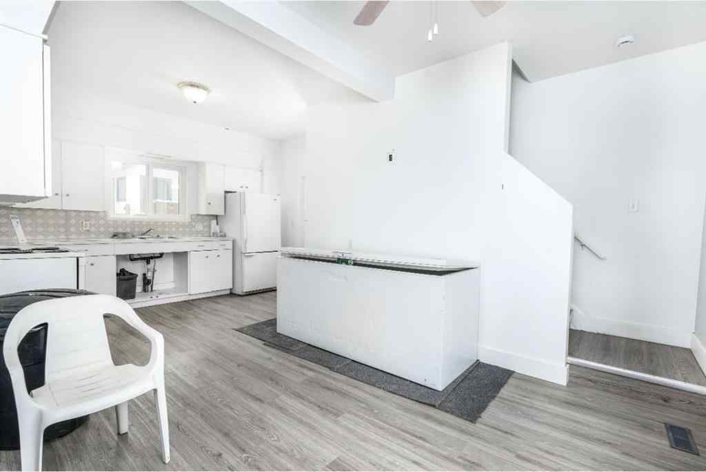 MLS&reg; # A2271035 - 5124 52 Avenue S in NONE Viking, Residential Open Houses