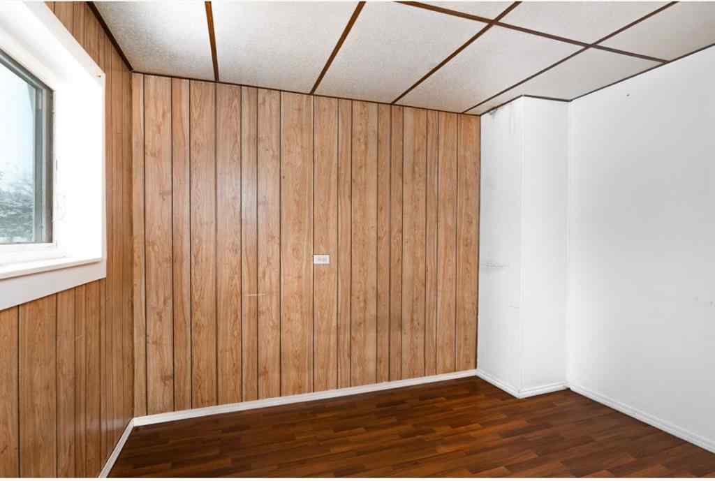 MLS&reg; # A2271035 - 5124 52 Avenue S in NONE Viking, Residential Open Houses