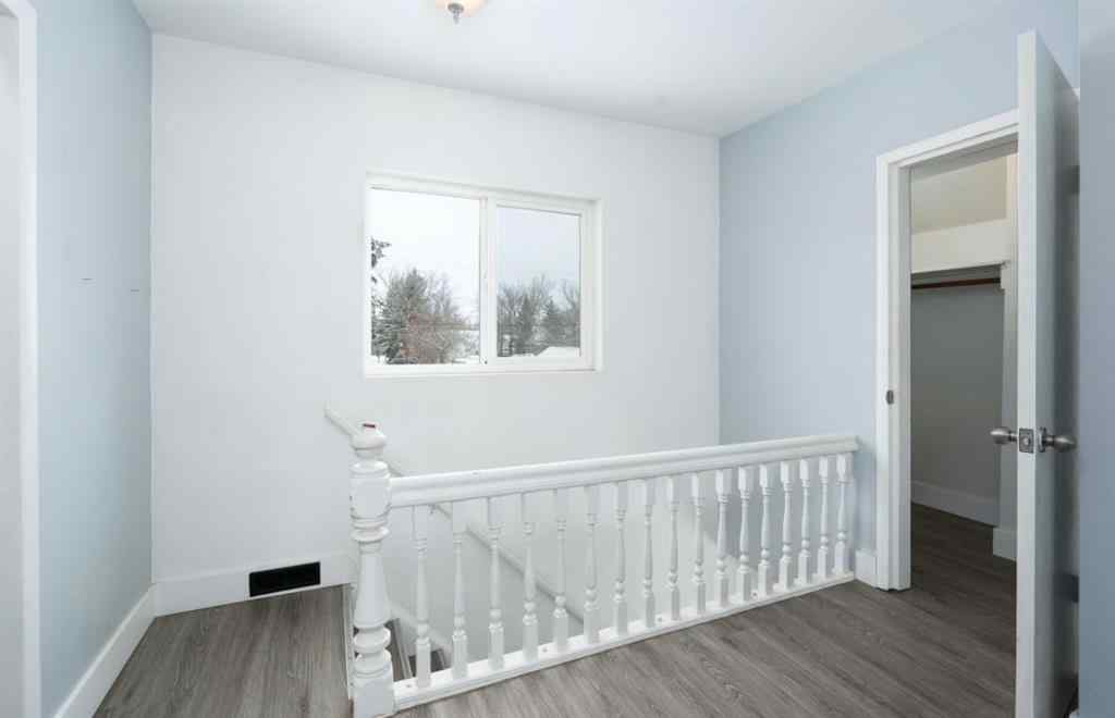 MLS&reg; # A2271035 - 5124 52 Avenue S in NONE Viking, Residential Open Houses