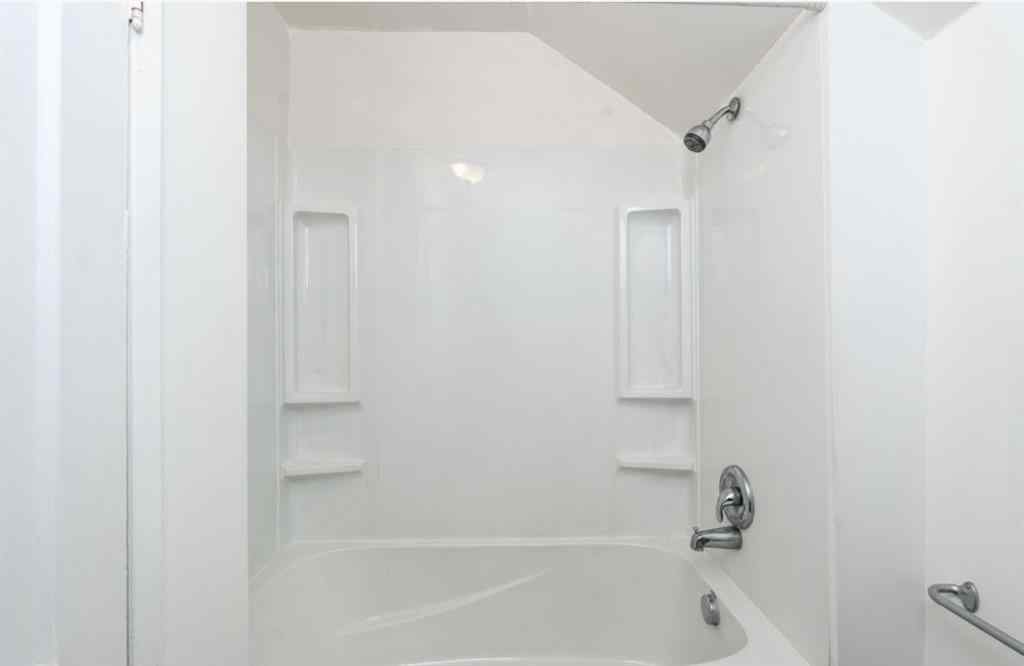 MLS&reg; # A2271035 - 5124 52 Avenue S in NONE Viking, Residential Open Houses