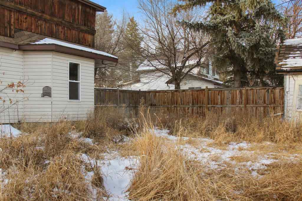 MLS&reg; # A2271037 - 5131 51 Street  in NONE Consort, Residential Open Houses