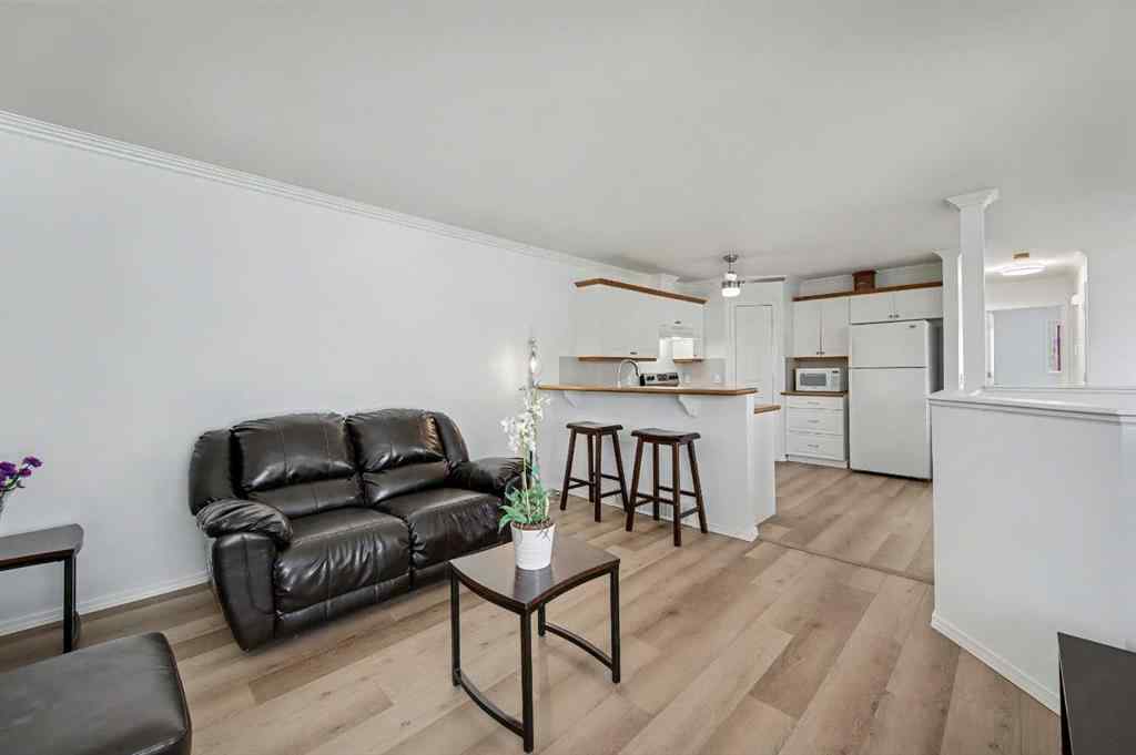 MLS&reg; # A2271045 - 1409 Strathcona Way  in Strathaven Strathmore, Residential Open Houses