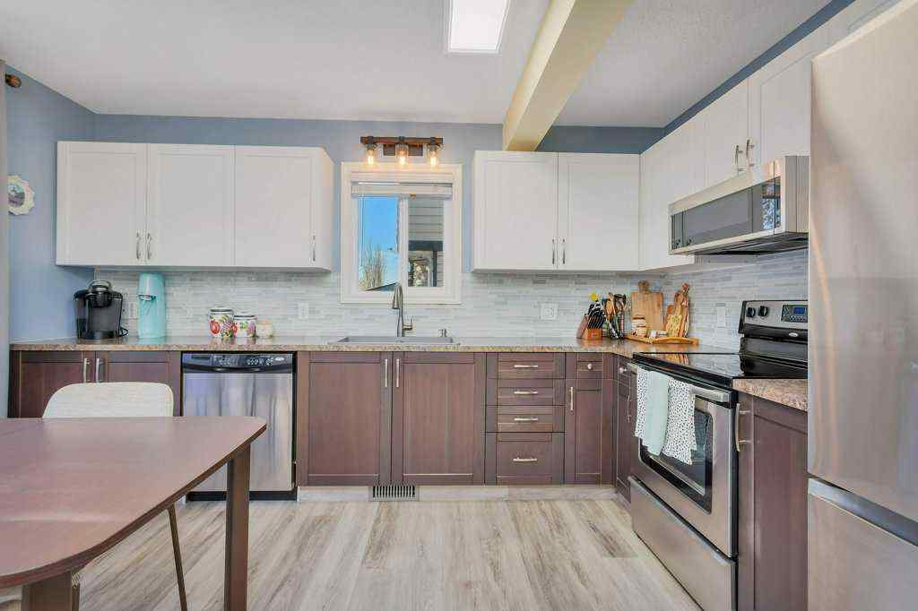 MLS&reg; # A2271049 - 27 Ellenwood Drive  in Eastview Estates Red Deer, Residential Open Houses