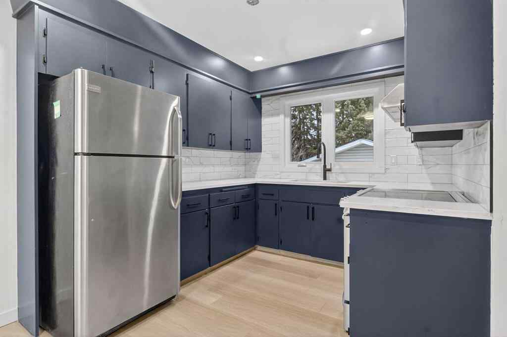 MLS&reg; # A2271050 - 4411 53 Street NW in Varsity Calgary, Residential Open Houses