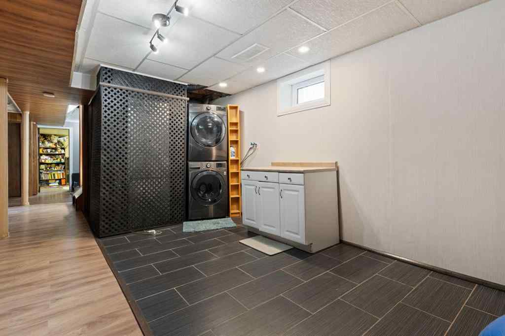 MLS&reg; # A2271063 - 4415 66A Street  in Westmount Camrose, Residential Open Houses