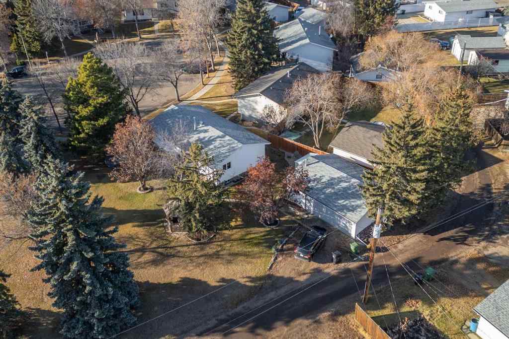 MLS&reg; # A2271063 - 4415 66A Street  in Westmount Camrose, Residential Open Houses