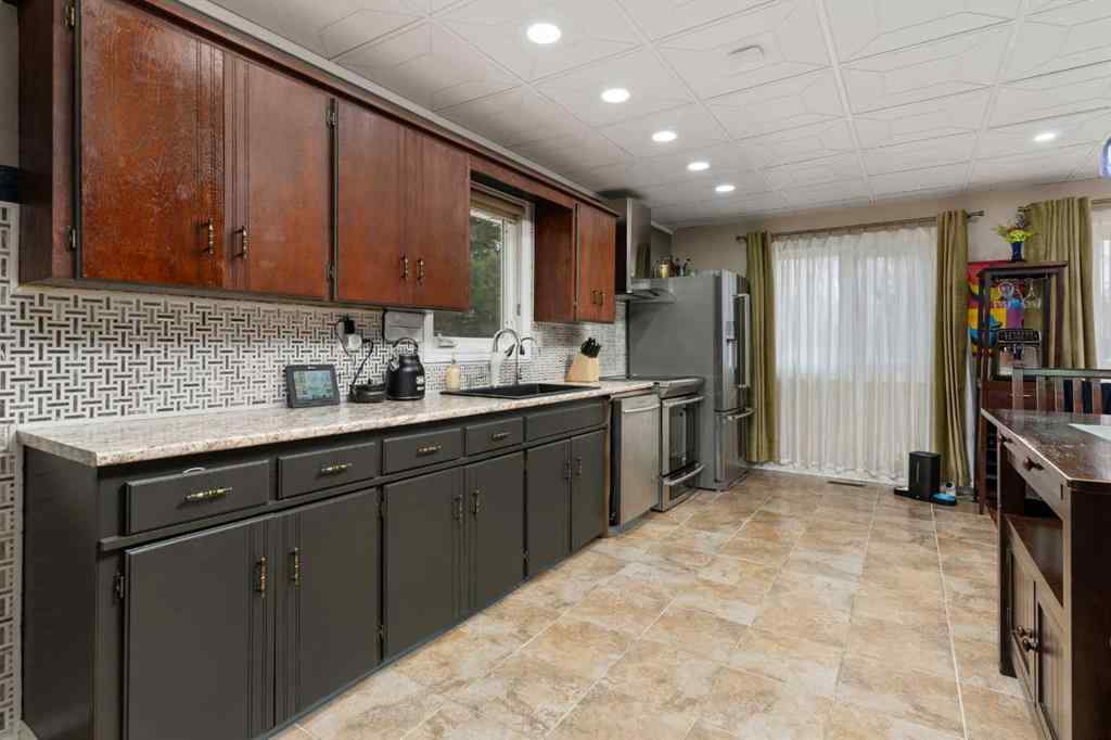 MLS&reg; # A2271063 - 4415 66A Street  in Westmount Camrose, Residential Open Houses