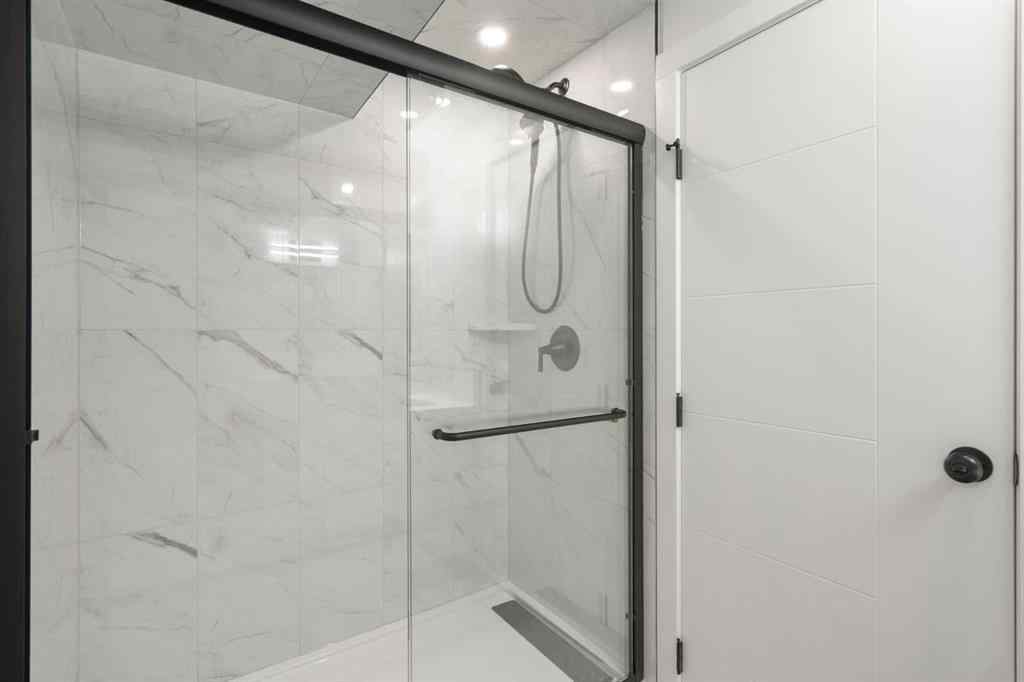 MLS&reg; # A2271071 - 924 Canna Crescent SW in Canyon Meadows Calgary, Residential Open Houses