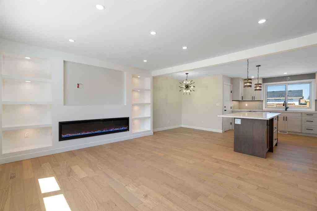 MLS&reg; # A2271071 - 924 Canna Crescent SW in Canyon Meadows Calgary, Residential Open Houses