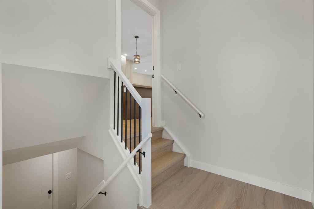 MLS&reg; # A2271071 - 924 Canna Crescent SW in Canyon Meadows Calgary, Residential Open Houses