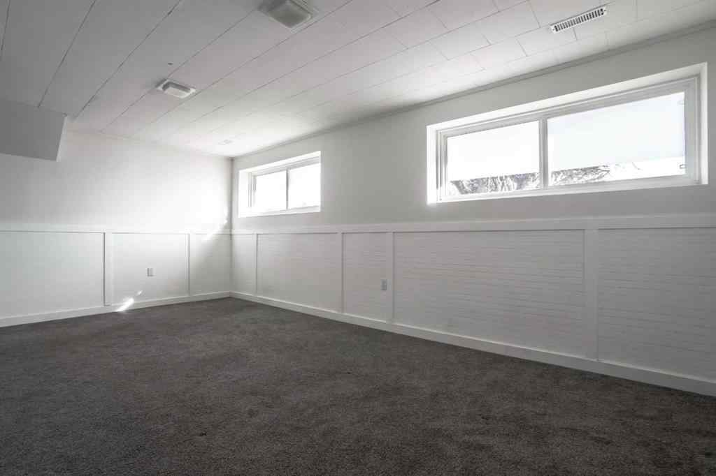 MLS&reg; # A2271081 - 8126 95 St   in North End Peace River, Residential Open Houses