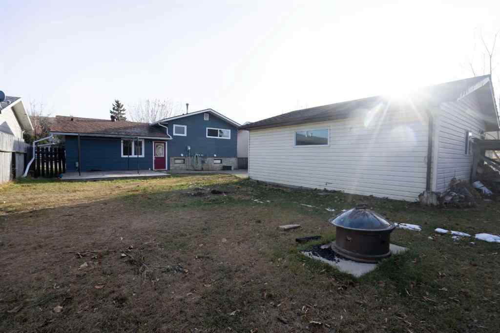 MLS&reg; # A2271081 - 8126 95 St   in North End Peace River, Residential Open Houses