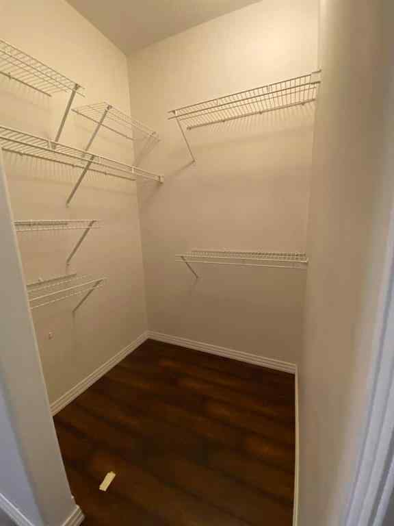 MLS&reg; # A2271082 - Unit #202 5211 39 Street  in South Hill Red Deer, Residential Open Houses