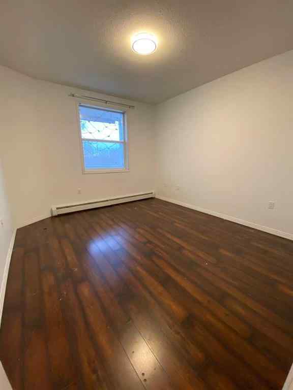 MLS&reg; # A2271082 - Unit #202 5211 39 Street  in South Hill Red Deer, Residential Open Houses