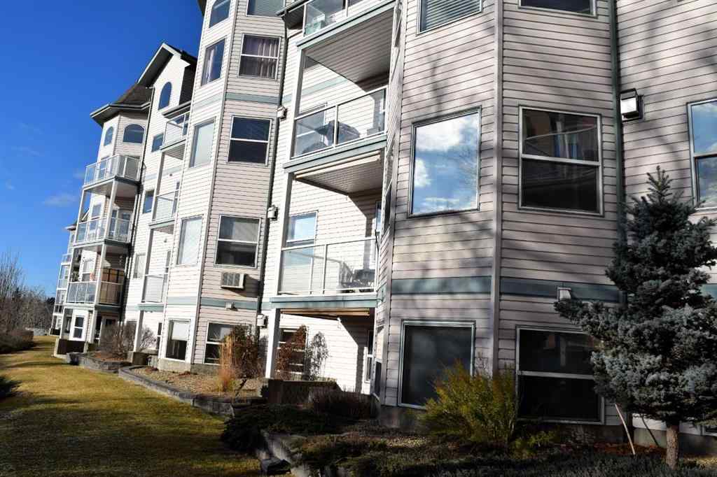 MLS&reg; # A2271082 - Unit #202 5211 39 Street  in South Hill Red Deer, Residential Open Houses