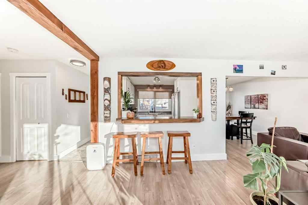 MLS&reg; # A2271085 - 512 52 Avenue W in NONE Claresholm, Residential Open Houses