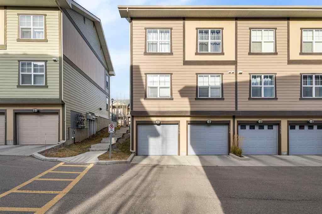 MLS&reg; # A2271092 - 156 Evanscrest Gardens NW in Evanston Calgary, Residential Open Houses