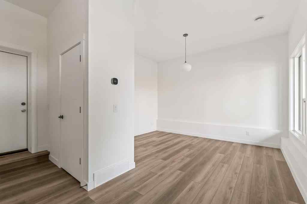 MLS&reg; # A2271094 - 2507 Sovereign Crescent SW in Shaganappi Calgary, Residential Open Houses