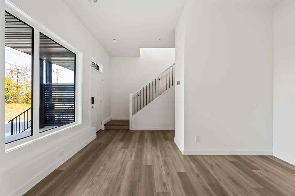 MLS&reg; # A2271094 - 2507 Sovereign Crescent SW in Shaganappi Calgary, Residential Open Houses