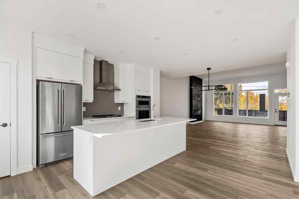 MLS&reg; # A2271094 - 2507 Sovereign Crescent SW in Shaganappi Calgary, Residential Open Houses