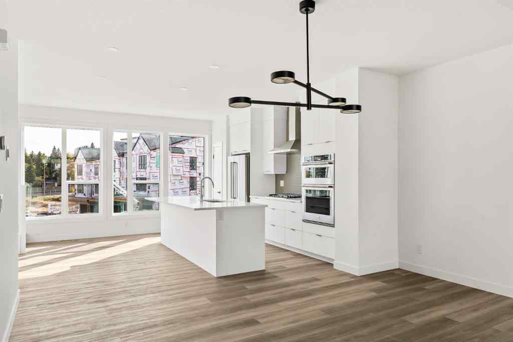 MLS&reg; # A2271094 - 2507 Sovereign Crescent SW in Shaganappi Calgary, Residential Open Houses