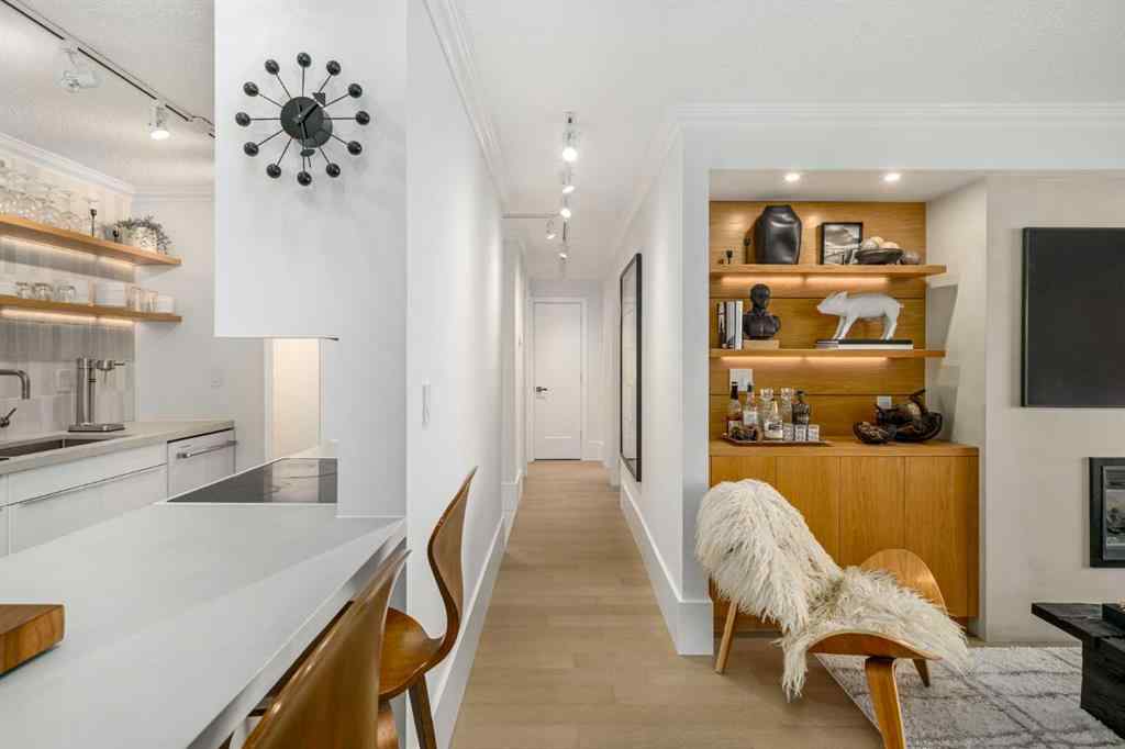 MLS&reg; # A2271097 - Unit #71D 231 Heritage Drive SE in Acadia Calgary, Residential Open Houses