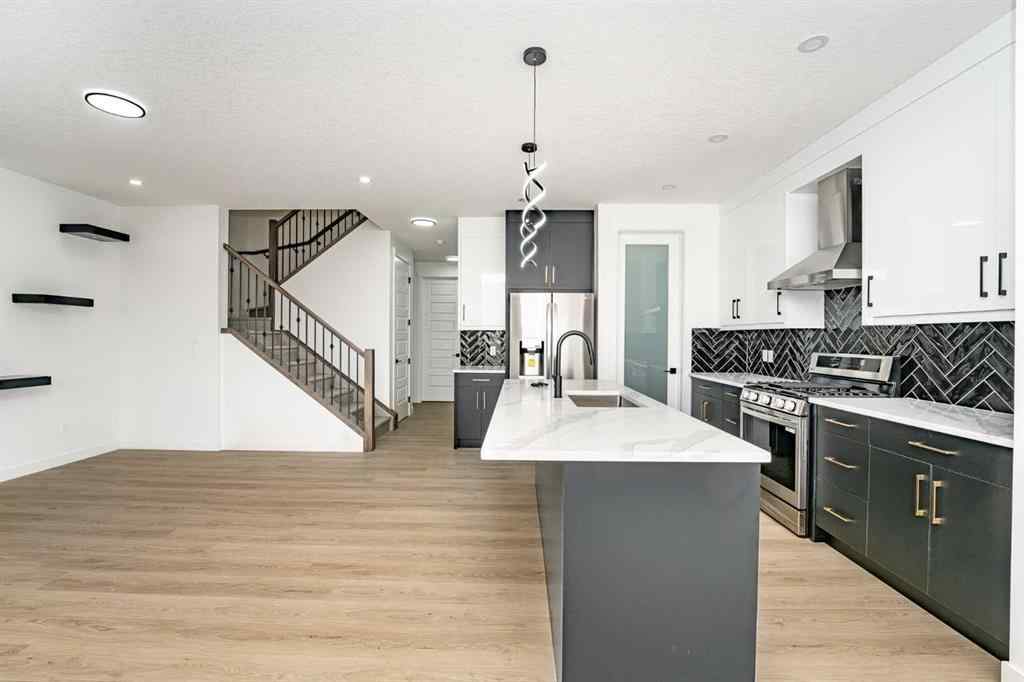 MLS&reg; # A2271098 - 182 Lakewood Crescent  in Lakewood Strathmore, Residential Open Houses