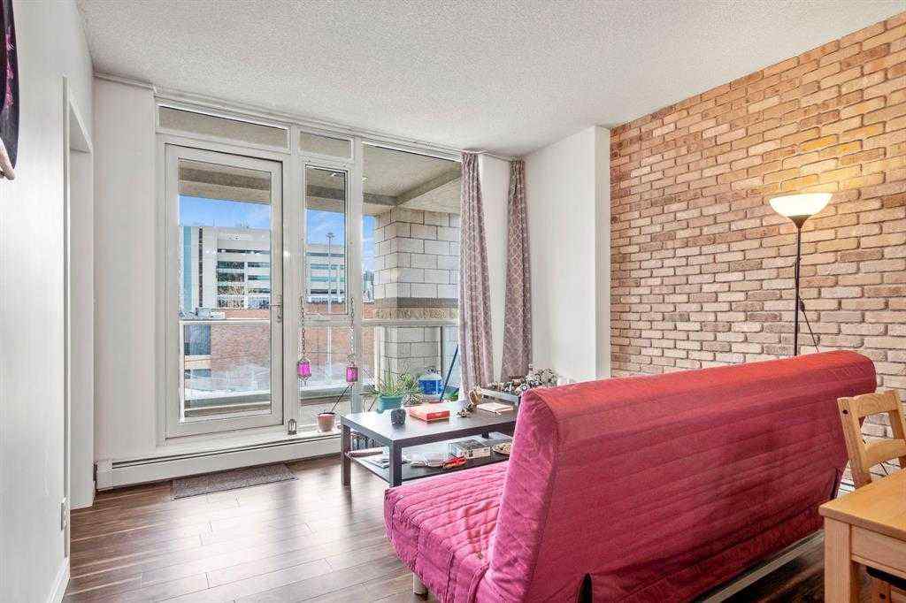 MLS&reg; # A2271101 - Unit #209 325 3 Street SE in Downtown East Village Calgary, Rental Open Houses
