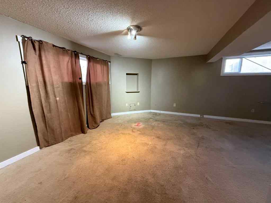 MLS® # A2271107 - 5805 42 Avenue  in NONE Camrose, Residential Open Houses