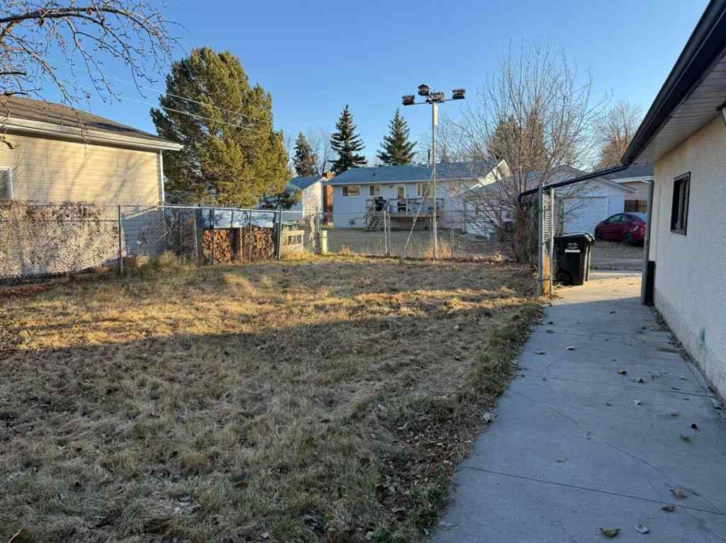 MLS® # A2271107 - 5805 42 Avenue  in NONE Camrose, Residential Open Houses