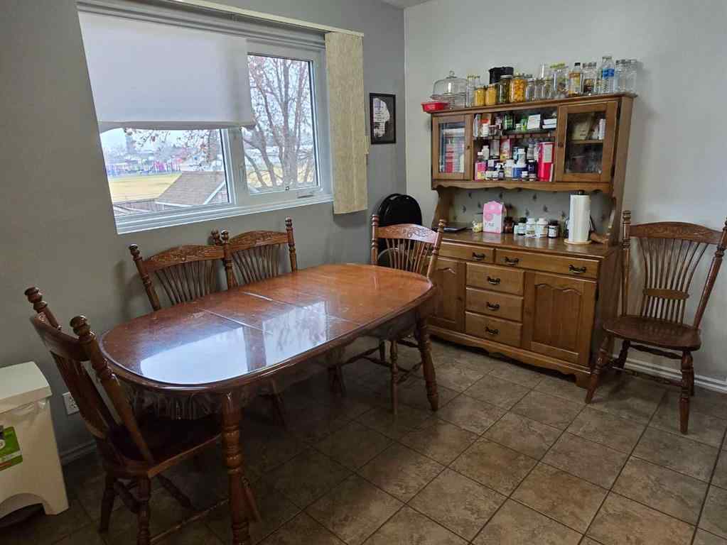 MLS&reg; # A2271130 - 425A 7 Street N in NONE Picture Butte, Residential Open Houses